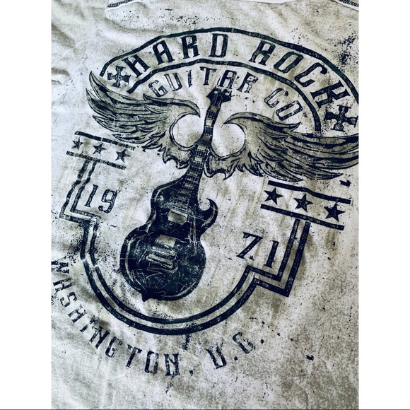 Hard Rock tee - Picture 3 of 6